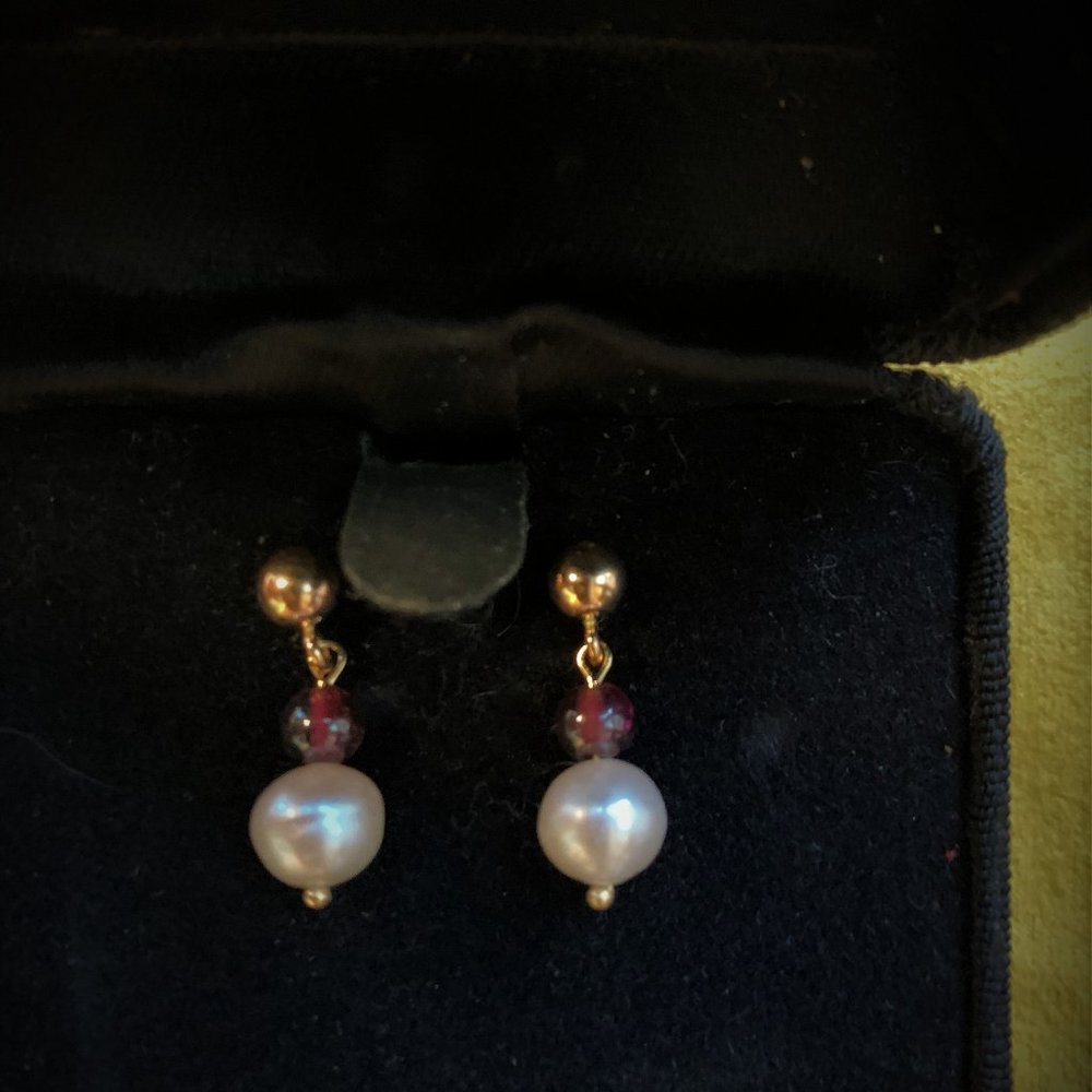 Pearl and Gold Earrings